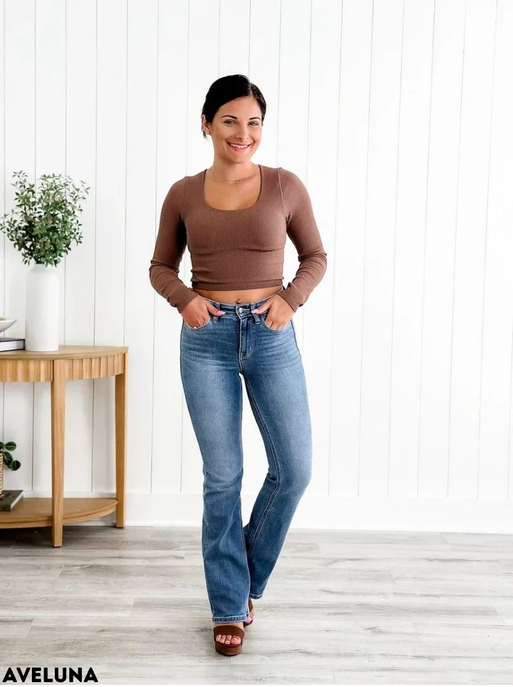 Aveluna Tailored Tummy Control Bootcut Jeans